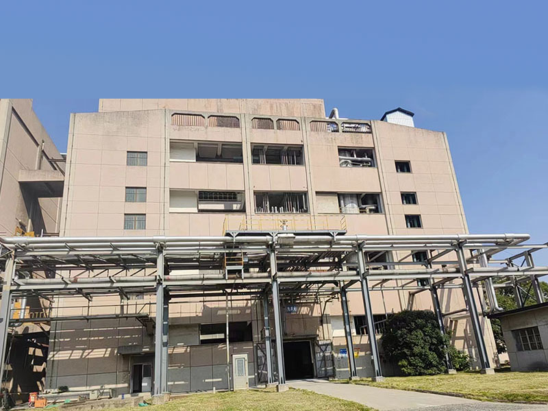 主